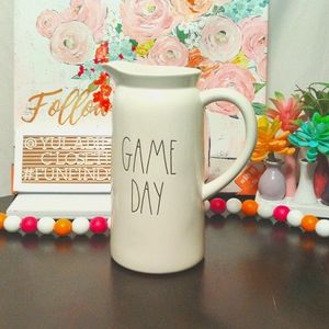 🆕 Rae Dunn GAME DAY Pitcher